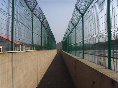 監(jiān)獄護欄